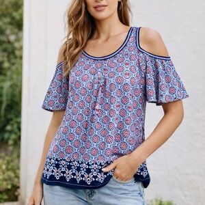 Max Studio Cold Shoulder Medallion Print Top‎ – Size XS